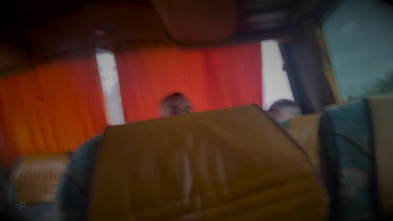 Falcon Al: Le Di Un Vistazo a Un Desconocido En El Asiento...