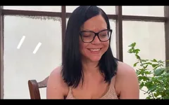 Wawancara berikutnya dan video merokok