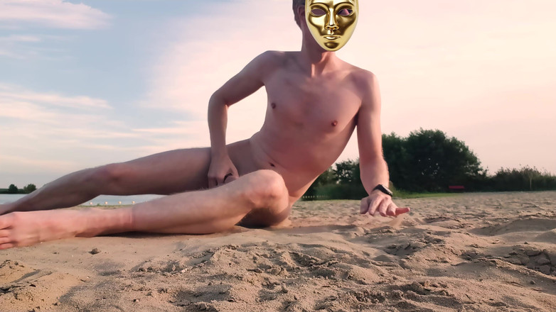 GoldenElixxxir: Twink on Forbidden Non Nudist Beach Secretly Naked 4K! Teenager Exhibitionism...