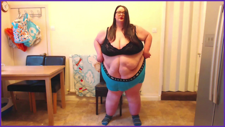 SSBBWLadyBrads: SSBBW fashion show