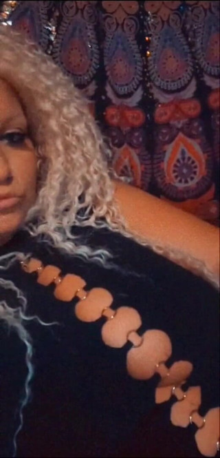 SuperHeadStormyRae: Big clit