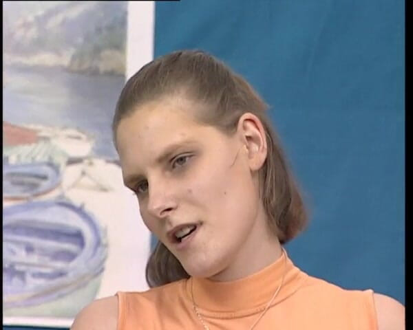 YOUR FIRST PORN: 1,95 Meter Geilen Koerper - Sarah 1.95 Meter Hot Body