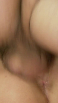 Sout Cums - 1_blonde MILF De Grandes Pechos Teniendo Sexo En El Jardín Con Su Jardinero