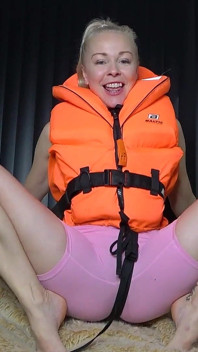 Perversa iubitului meu: Mărturisirea fetișului cu lifejacket