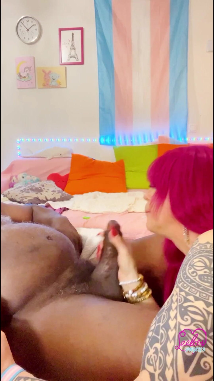 Leela Wong: リーラのBBC体験 Vol.IV: スイングチェア BBC ライド