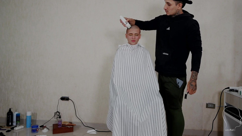 Euro Bald: Скарлетт