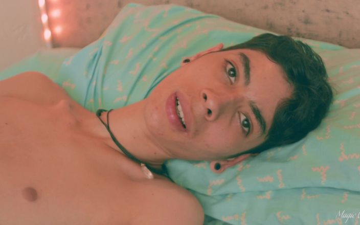 Magic C: No quiero levantarme. Ven a la cama y deslizate por...