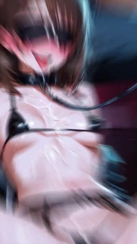 Ai Hentai milf overstroomt het scherm - sperma spuitfontein op overbelasting