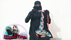 Mystic Diva: Sexy Niqabi Crossdresser: Uvolnění touhy a Odvážná móda"