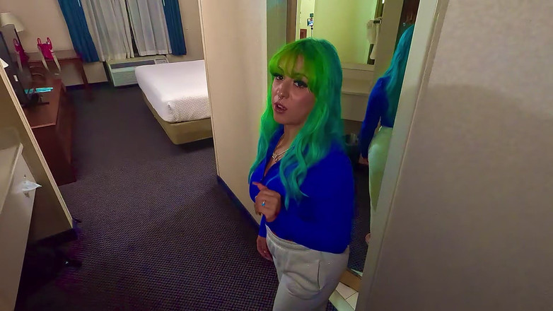 Spanishxbarbiie: 5-sterren massage!!