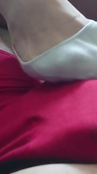 POV:足コキ、Ballbusting&パンティーで兼!