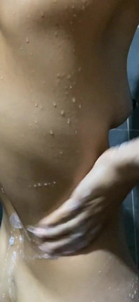 Beautiful and Sexy Kitty Debut by Showering Nude