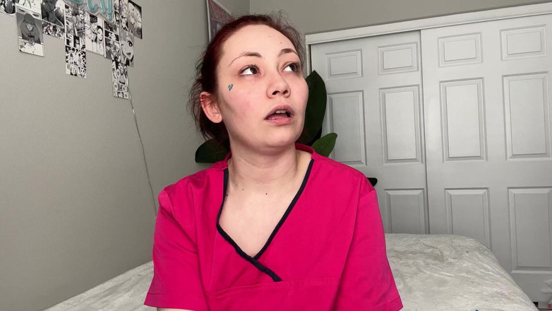 Lenna Lux: Obří sestra Sestřička - experiment se zmenšováním