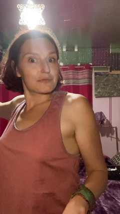 MistressWriggler: Tančící a poskakující prsa nahoře bez