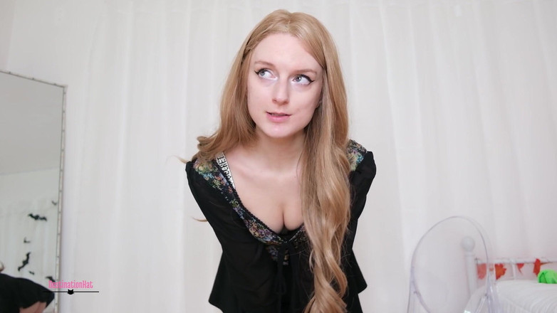 Destination Kat: Fake Submissive Act