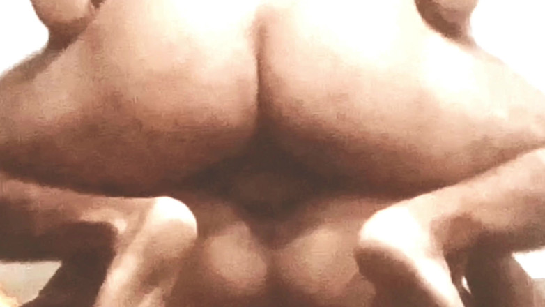 Joya Malik: インドのバビ・ジョヤアがデバーに激しく犯された、バビ、私のお尻は燃えています。