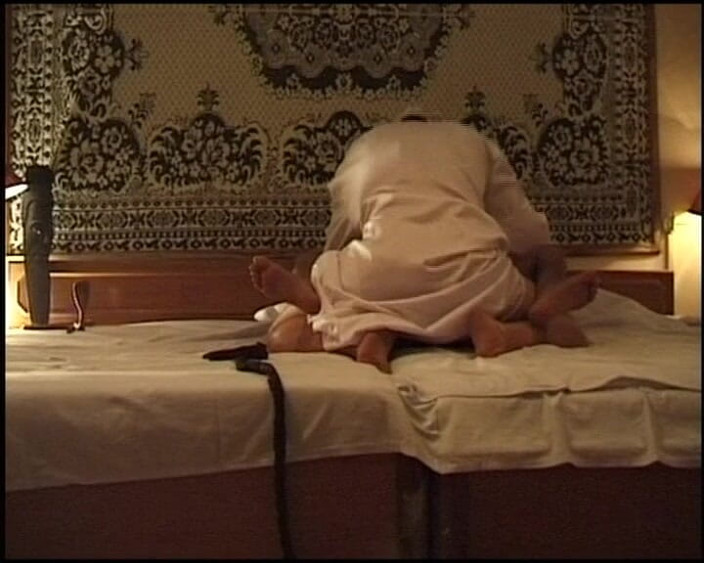 German Amateur Videos: Sie ist atemberaubendes arabisches schätzchen aus deutschland, das bei ihrem...