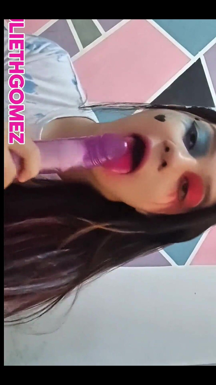 Yulieth Gomez: Aktris bokep yulieth gmez lagi asik masturbasi bareng penggemarnya