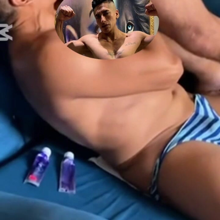 Romeoblowjob: Mature Man with a Beautiful Body Receives Anal Sex From...