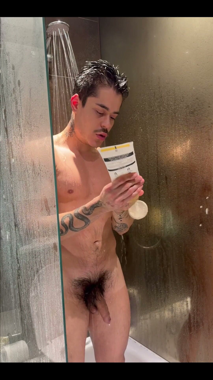 Teteu Santos: Shower and Handjob