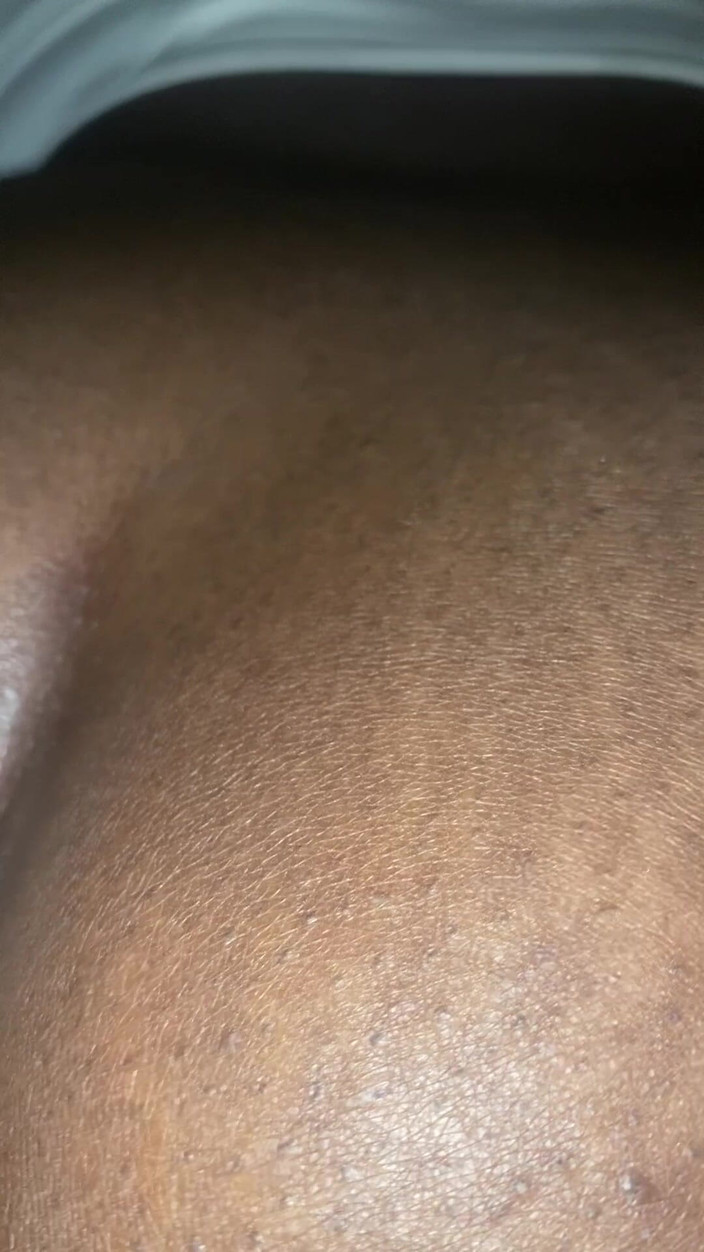 Pawg Drilla: PAWGバディディックはジーナのタイトなマンコとケツの穴に難しい