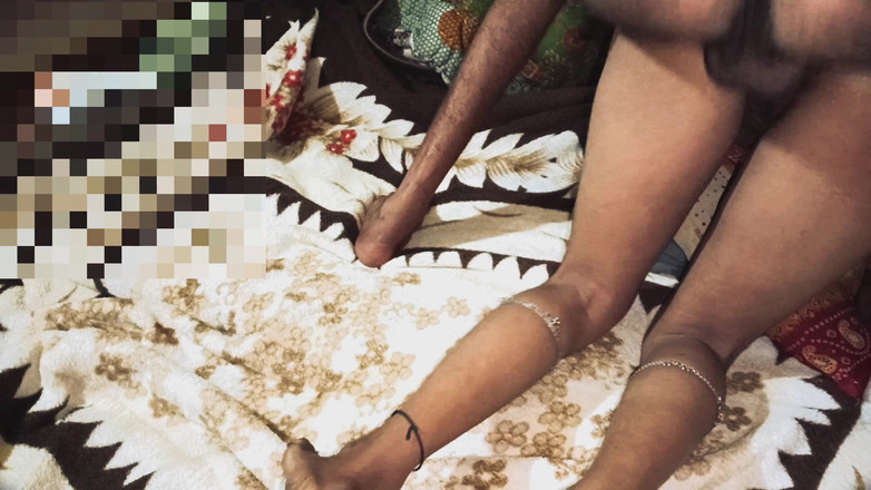 Sexy jaan: 우리가 집에 혼자 있을 때, 아내의 친구가 정액을 꺼냈습니다. 빨리 추출! 그가 오기 전에!