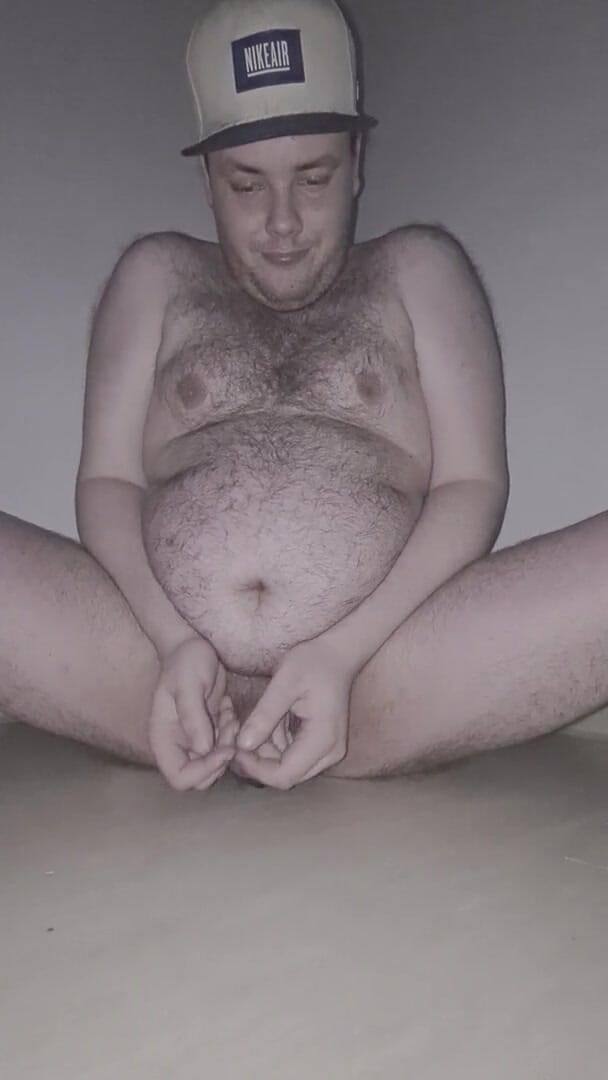 Niko Dietel: My fat haired ass