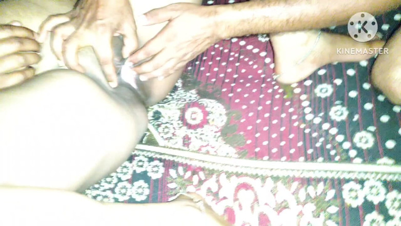 Ankurpriya000: Part -1 Dost Ke Samne Wife Ko Choda Threesome with Husband...