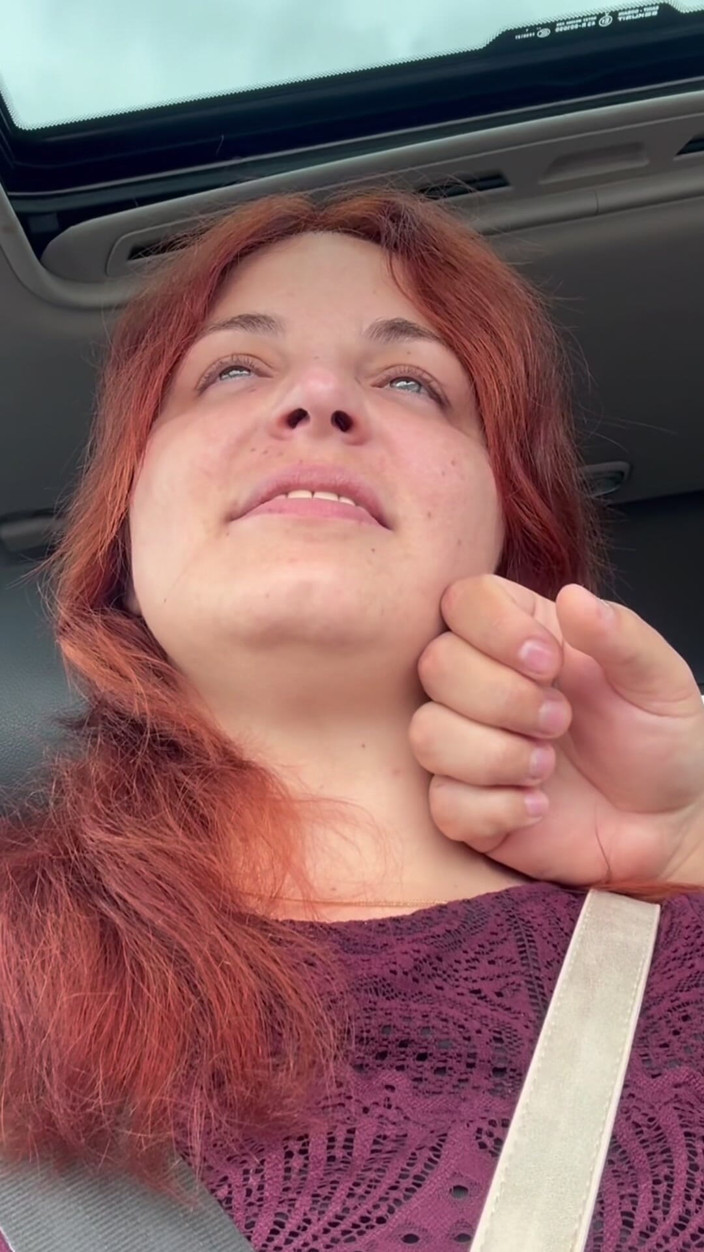 Elena917: Face Punching on the Way and Whipping Aftermath