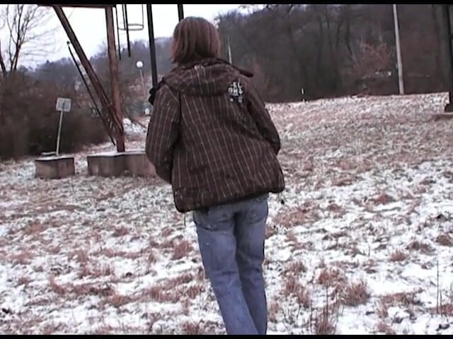 All Those Girlfriends: Fran mostra seu corpo no inverno frio