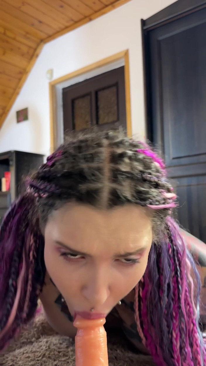 Roxy Rain: 卧室秘密