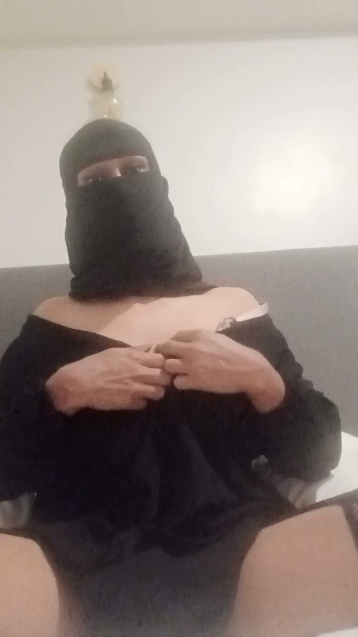 Malaysian Hijab Trans: Hijabsta