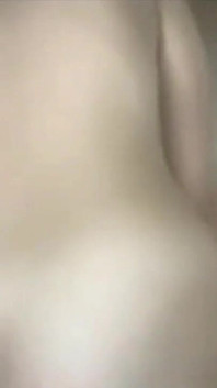 Cewek sange 19 tahun lagi ngidam dientot habis-habisan