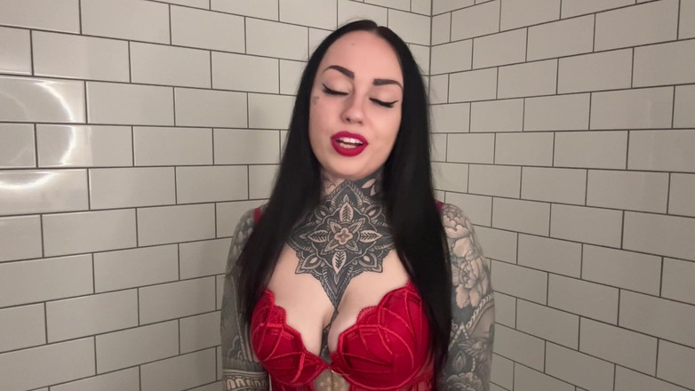 Miss Valentina: 性感的排水游戏撸管指挥