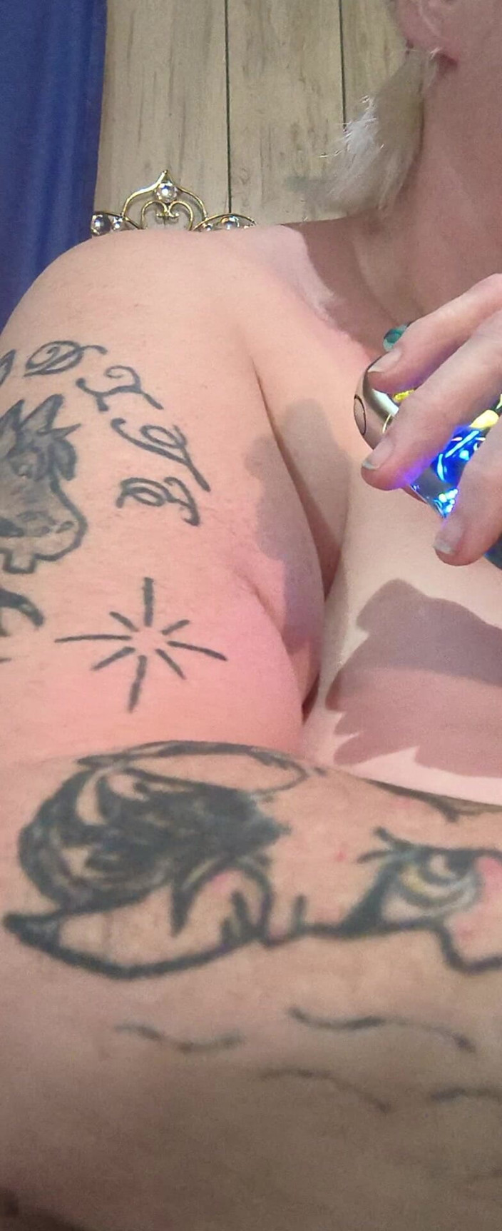 HerculesnVENUS: Cholera ta dziwka ogląda porno bardziej niż mężczyzna