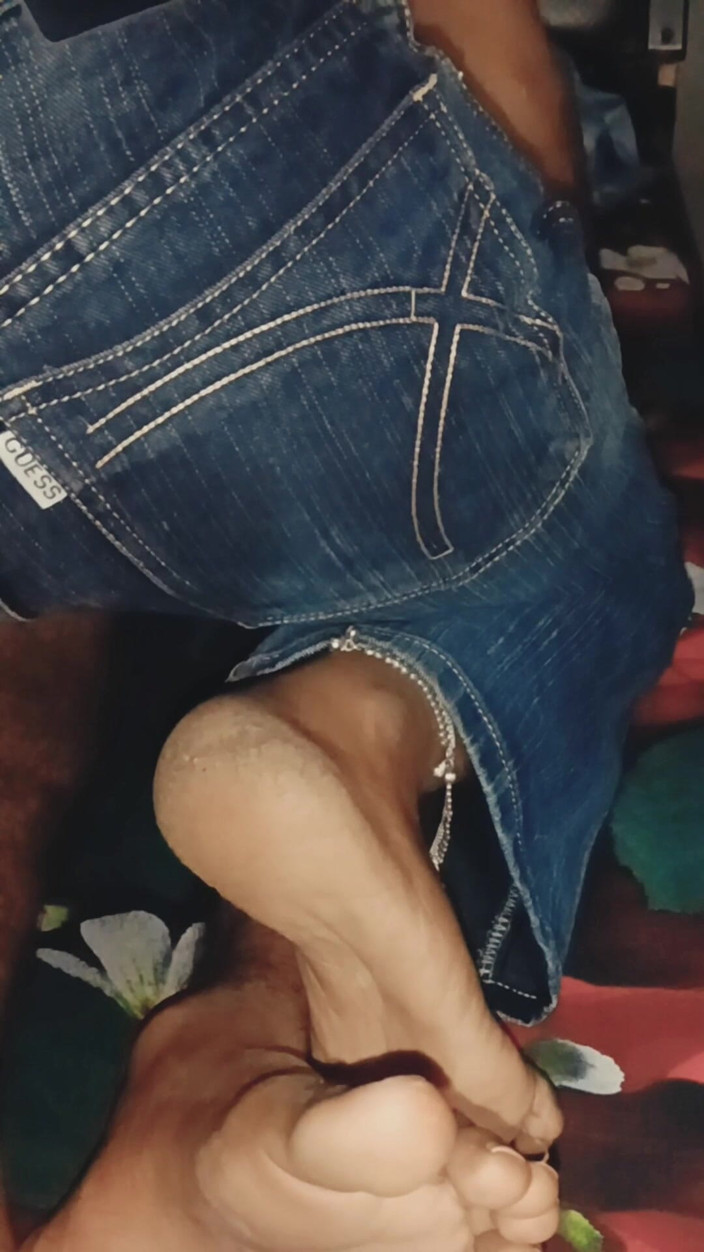 Sandeepp: Mon demi-frère dans ma chambre, sexe et branlette X, desi...