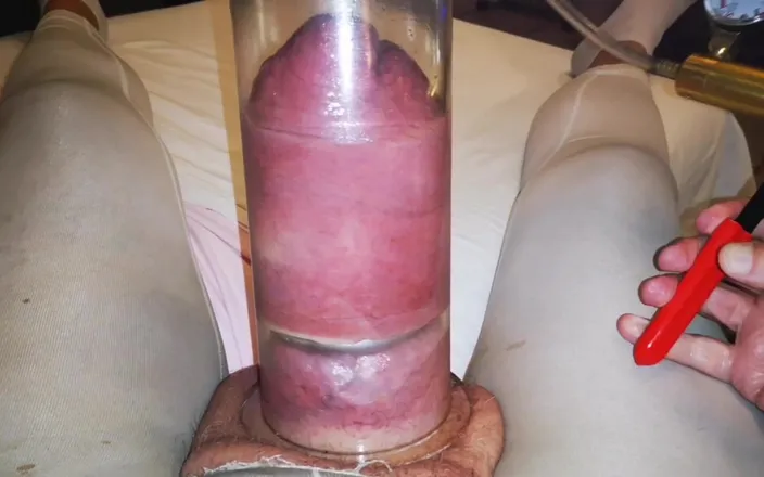 Monster_Meat_: Extreme Pumping with Metal Cockring