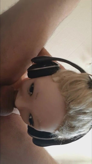 Naxy: Deepthroat cumming with headphones