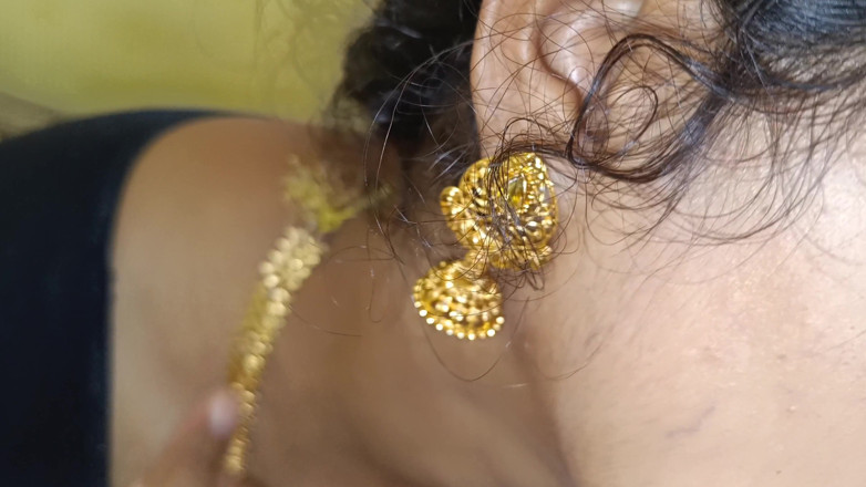 Palani69: Blue Saree casalinga jerry labbra carine rosse