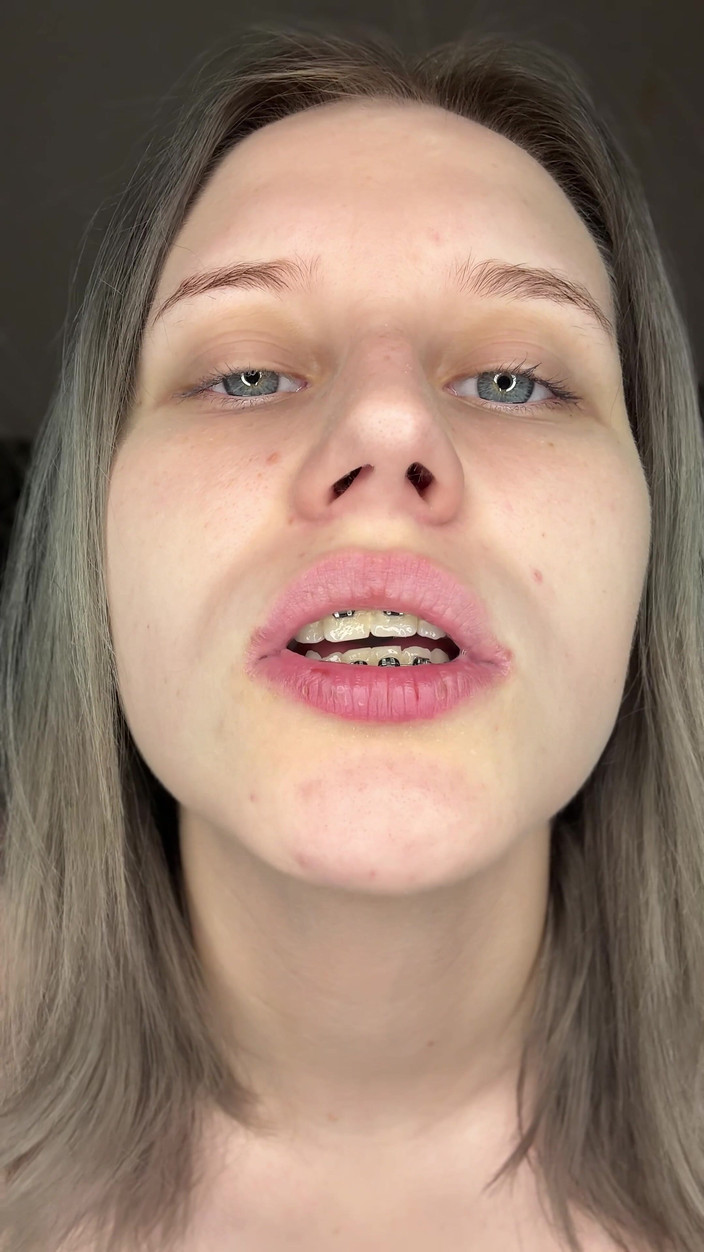 MertyXXX: Augen auf dich schießen, während ich rauche