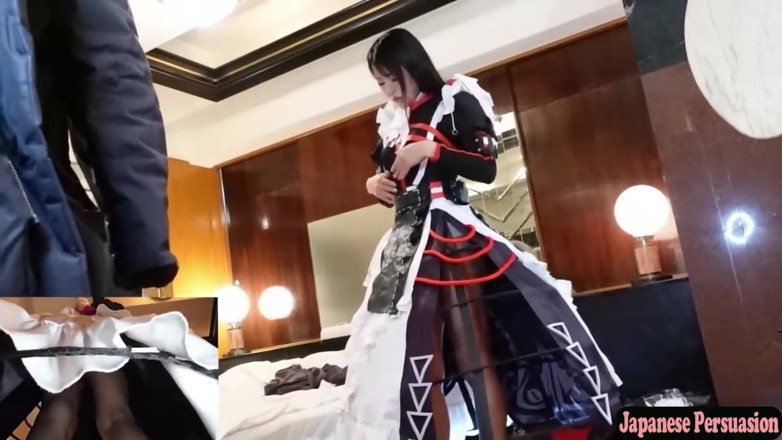 Asian happy ending: Cosplayer with Pure Image Reveals Secret Side, Post-event Mood Turns...