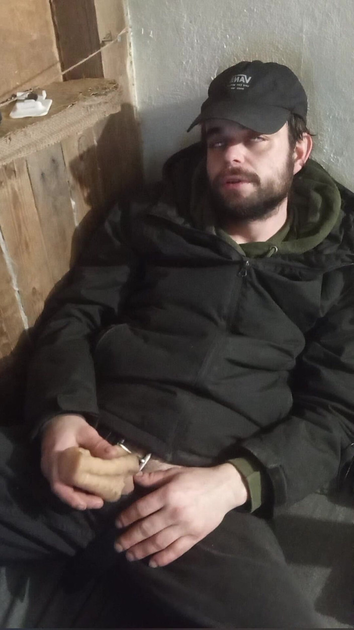 jerkofflover: Orgasmo intenso dopo due giorni di inseguimento