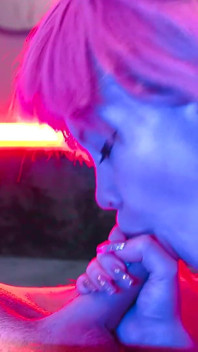 Petite Anime Slut Rebecca Nikson fodida por garoto com pau grande