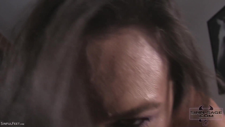 Sinn Sage: Ach nevlastní bratre! Představujeme Sinn Sage