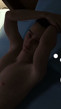 Mijn stiefmoeder is mijn pornoster - ch1
