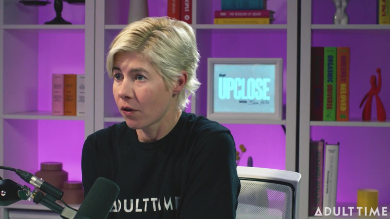 Adult Time Podcast: Hailey Rose Says People Underestimate Kissing and Intimacy