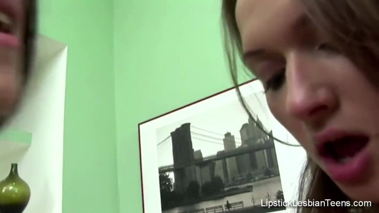 Porn Nerd Network: Świetne cycki lesbijek strapon sex