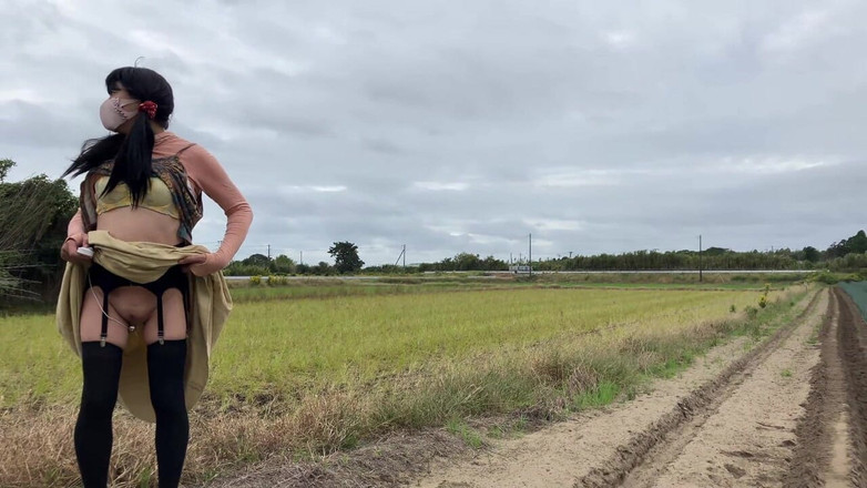 megu2002: Eksposur Jalan kaki penuh dengan bahaya