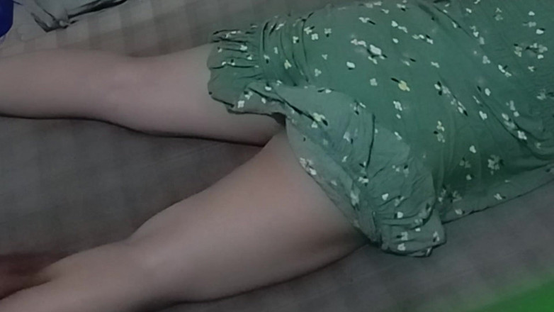 Angelina Pop: Masaje y más personas en sus hogares