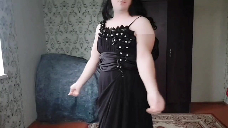Kitty_Cross: Linda ladyboy cara de cuerpo blanco caliente bailarina transexual modelo...